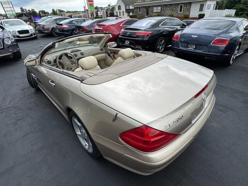 Used 2005 Mercedes-Benz SL 500 w/ AMG Sport Pkg image 6