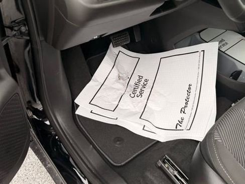 New 2027 Chevrolet Bolt LT w/ Comfort Package FWD image 18