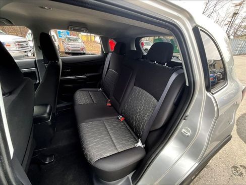 Used 2024 Mitsubishi Outlander Sport ES image 15