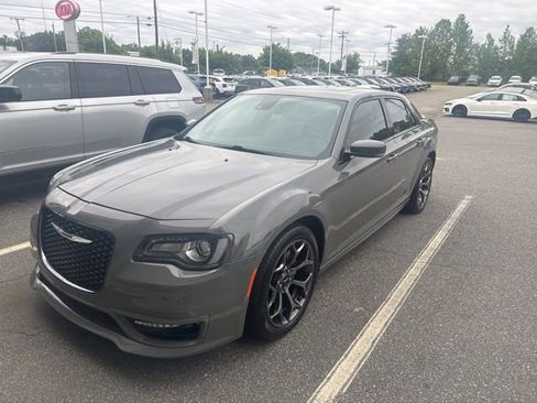 Used 2017 Chrysler 300 S w/ 300S Premium Group RWD image 1
