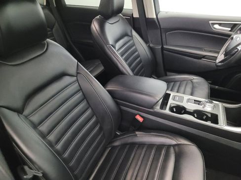 Used 2022 Ford Edge SEL w/ Convenience Package image 21