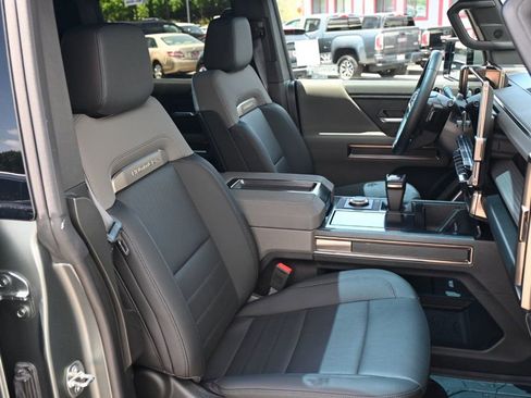Used 2024 GMC Hummer EV 3X image 20