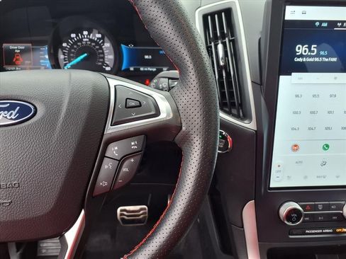 Used 2024 Ford Edge ST-Line image 21