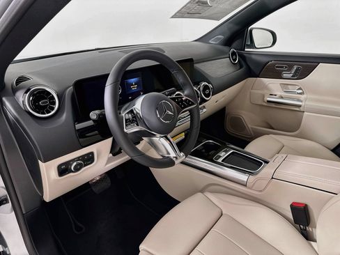 New 2026 Mercedes-Benz GLA 250 image 10