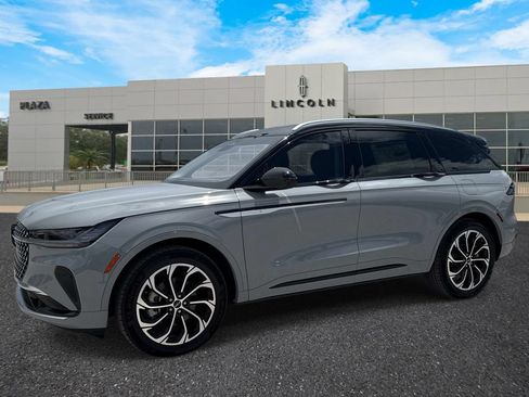New 2026 Lincoln Nautilus Reserve AWD/4WD image 7