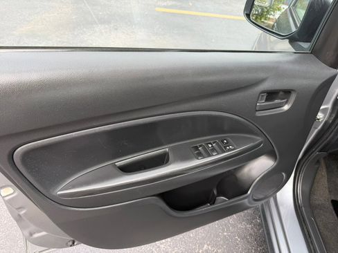 Used 2022 Mitsubishi Mirage ES FWD image 9