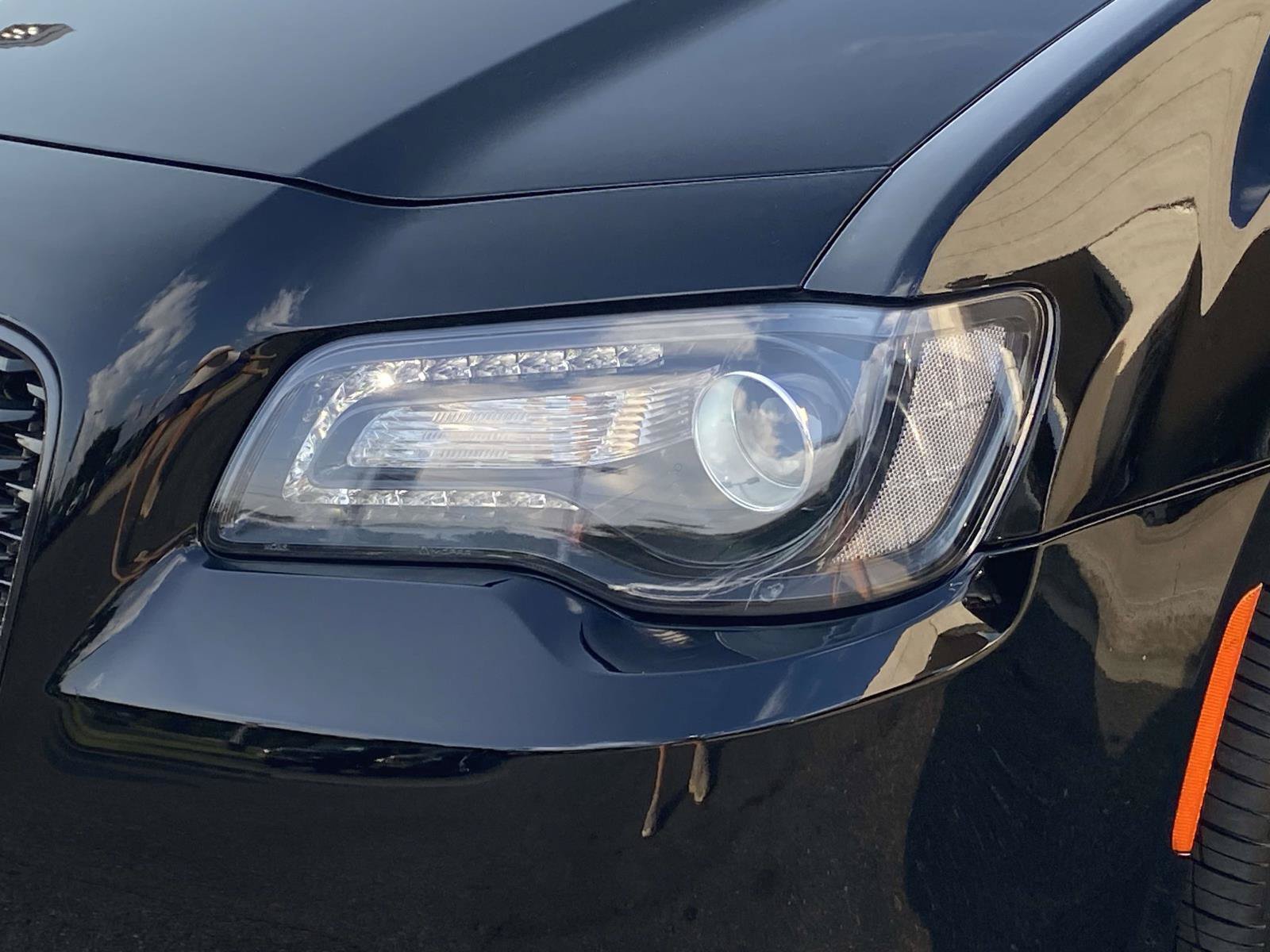 Used 2021 Chrysler 300 Touring w/ Sport Appearance Package RWD image 5