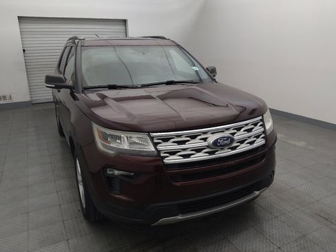 Used 2019 Ford Explorer XLT w/ Equipment Group 201A image 14