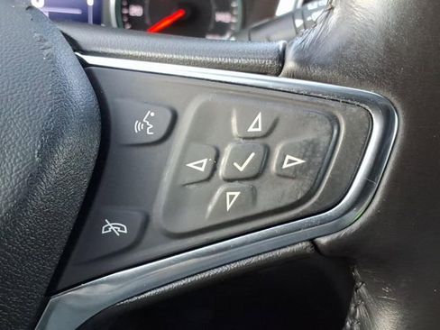 Used 2021 Chevrolet Equinox LT image 27