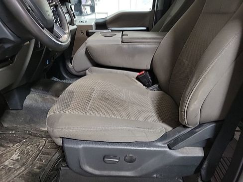 Used 2022 Ford F350 XLT w/ XLT Value Package image 13