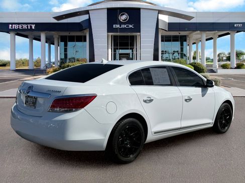 Used 2010 Buick LaCrosse CX FWD image 3