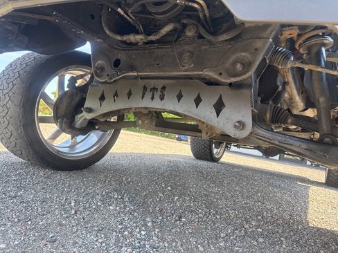 Used 2017 Cadillac Escalade Luxury AWD/4WD image 34