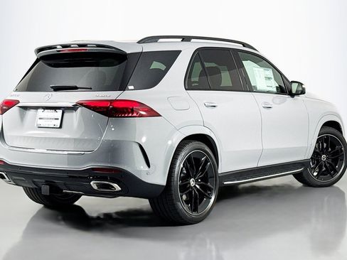 New 2026 Mercedes-Benz GLE 580 4MATIC image 11