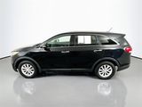 Used 2018 Kia Sorento L image 4