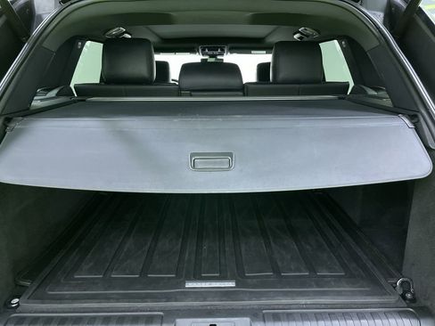 Used 2017 Land Rover Range Rover Sport HSE image 29