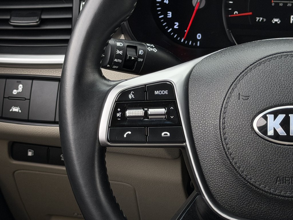 Used 2020 Kia Sorento EX FWD image 14