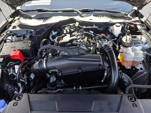 Used 2025 Ford Mustang EcoBoost image 21