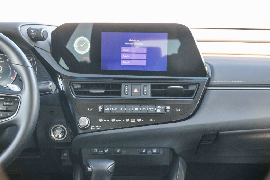 Certified 2025 Lexus ES 350 w/ Premium Package FWD image 14