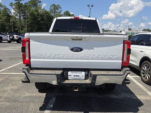 Used 2023 Ford F250 Lariat w/ Chrome Package AWD/4WD image 7