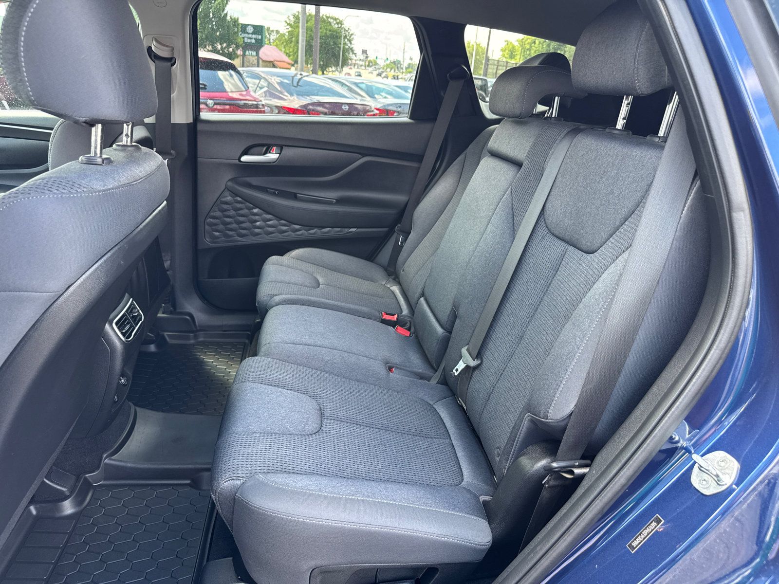 Used 2023 Hyundai Santa Fe SE AWD/4WD image 6