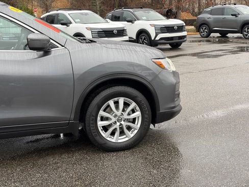 Used 2019 Nissan Rogue SV image 8
