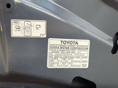 Used 2023 Subaru Solterra AWD image 53