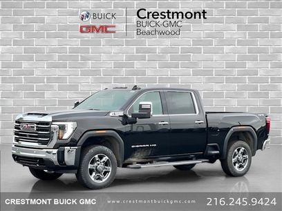 New 2025 GMC Sierra 2500 SLT w/ SLT Premium Package
