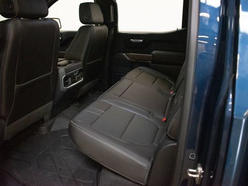 Used 2019 Chevrolet Silverado 1500 High Country w/ Technology Package AWD/4WD image 25