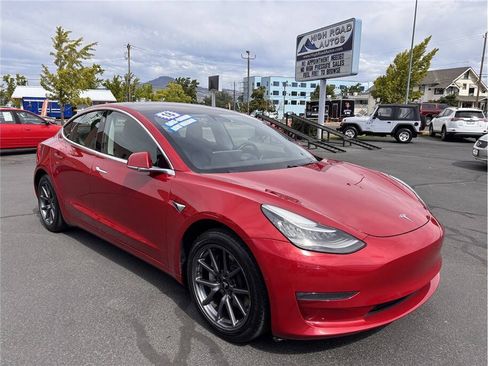 Used 2018 Tesla Model 3 Long Range RWD image 7