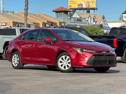 Used 2026 Toyota Corolla LE image 8