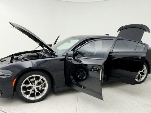 Used 2022 Dodge Charger GT image 11