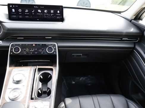 Used 2024 Genesis GV80 2.5T image 41