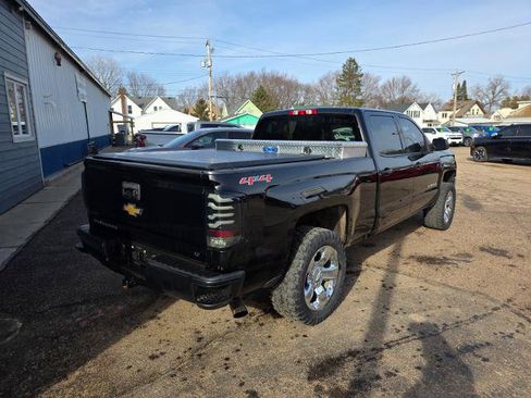 Used 2017 Chevrolet Silverado 1500 LT w/ All Star Edition image 4