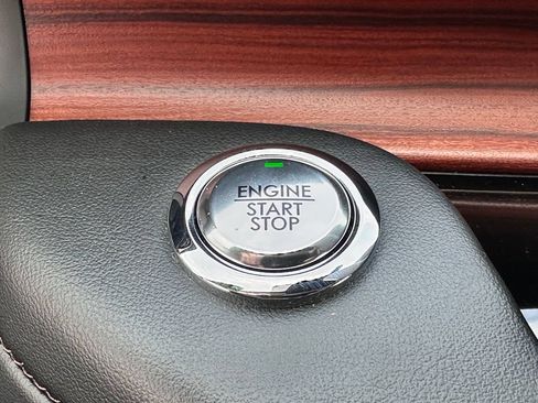 Used 2023 Lincoln Aviator Reserve w/ Equipment Group 201A AWD/4WD image 34