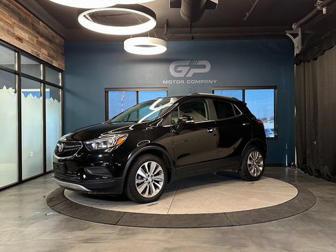 Used 2019 Buick Encore Preferred w/ Safety Package FWD image 7