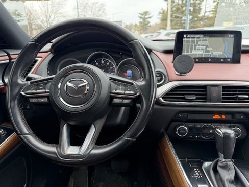 Used 2017 MAZDA CX-9 Signature image 19