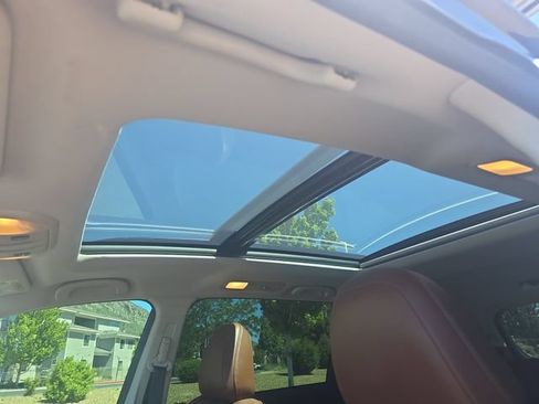 Used 2019 Subaru Ascent Touring w/ Popular Package #2 AWD/4WD image 21