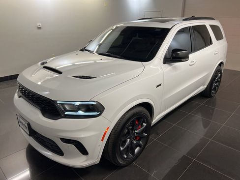 Used 2024 Dodge Durango SRT image 3