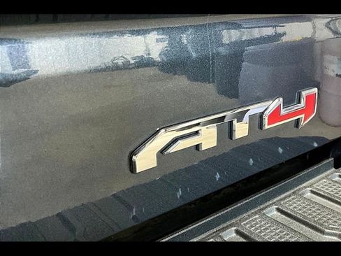 Certified 2021 GMC Sierra 1500 AT4 w/ Off-Road Performance Package image 23