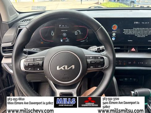 Used 2023 Kia Sportage EX FWD image 13