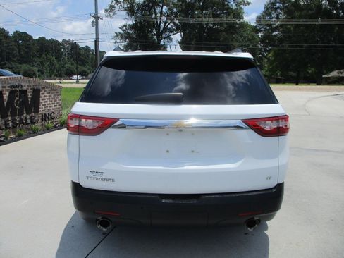 Used 2019 Chevrolet Traverse LT FWD image 28