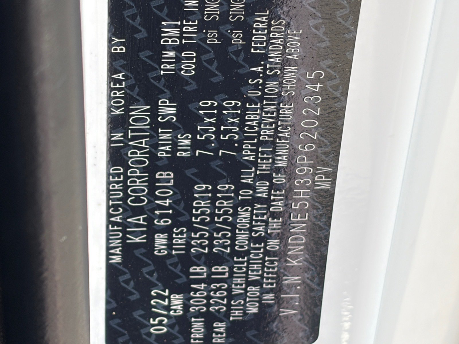 Used 2023 Kia Carnival SX FWD image 40