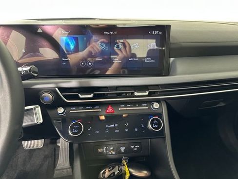 Used 2024 Hyundai Sonata SEL AWD/4WD image 21