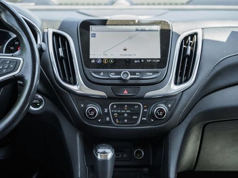 Used 2019 Chevrolet Equinox Premier AWD/4WD image 21