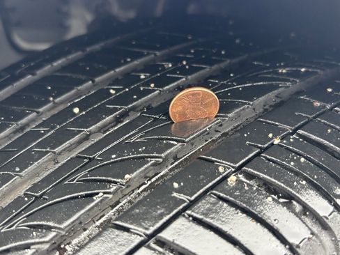 Certified 2025 Hyundai Elantra Sport image 10