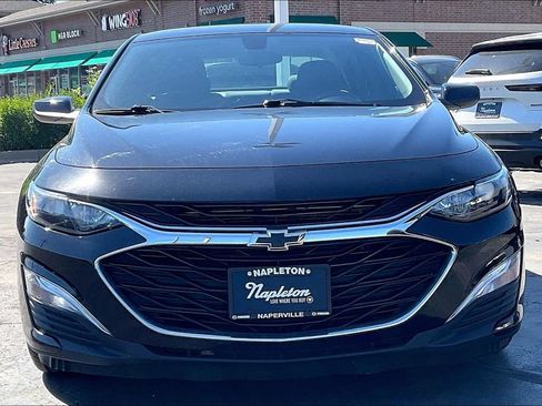 Used 2021 Chevrolet Malibu RS FWD image 2