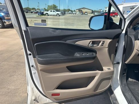 Used 2021 Honda Pilot EX-L image 6