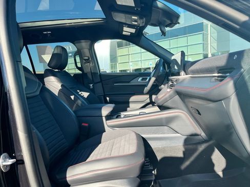 New 2026 Ford Explorer ST-Line AWD/4WD image 11
