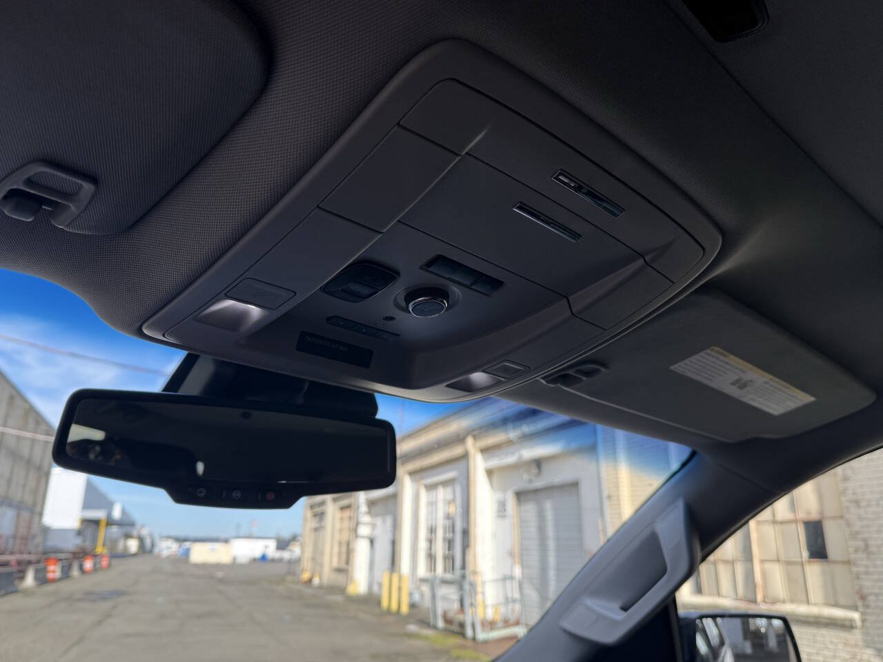 Used 2019 Chevrolet Tahoe LT AWD/4WD image 43