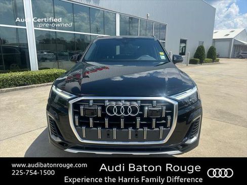 Used 2025 Audi Q7 3.0T Premium w/ Convenience Package AWD/4WD image 2